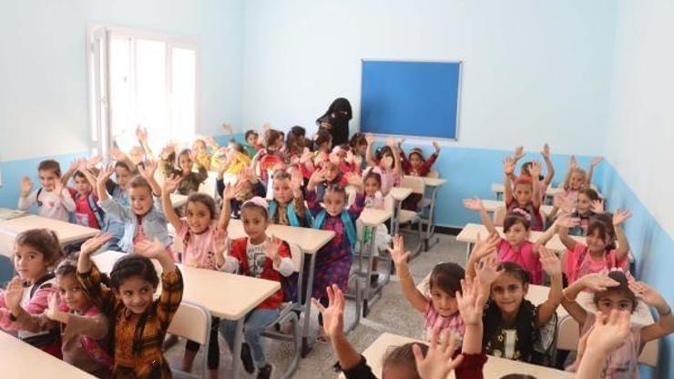 Suriyede bin 280 öğrenci kapasiteli okul eğitime açıldı