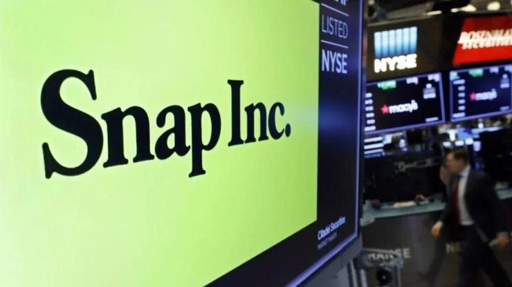 Snapchat bir günde yüzde 30 değer kaybetti