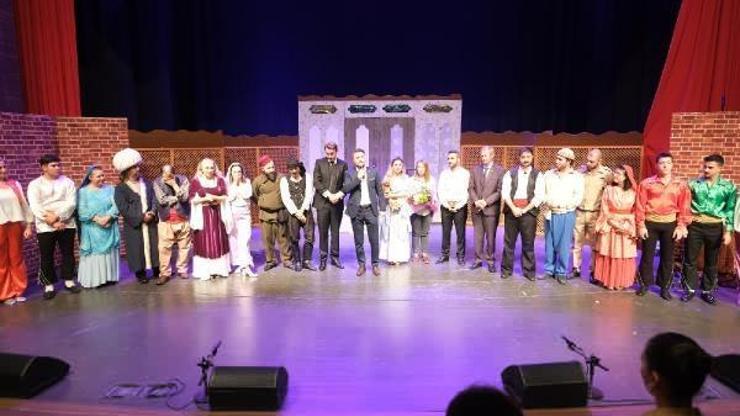Namık Kemal Bölge Tiyatrosu, Yedi Kocalı Hürmüz oyunu ile perdelerini açtı