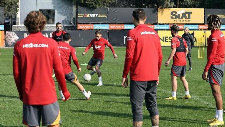 Galatasaraya derbi öncesi iki müjde