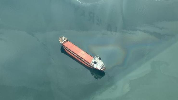 İzmit Körfezini kirleten gemiye 4 milyon 176 bin lira ceza