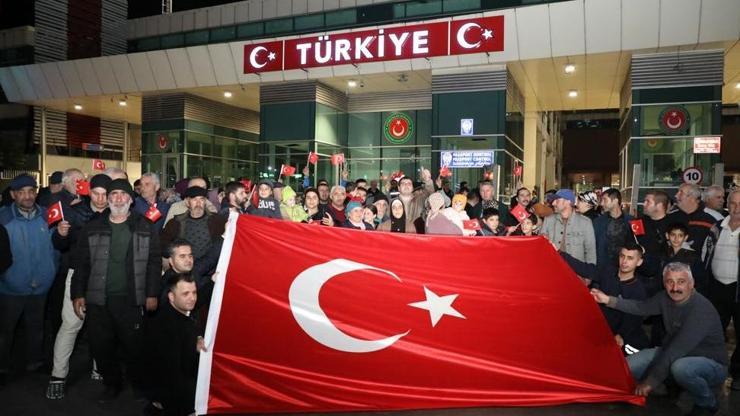 Dışişleri açıkladı: Hersondan tahliye edilen Ahıska Türkleri Türkiyede