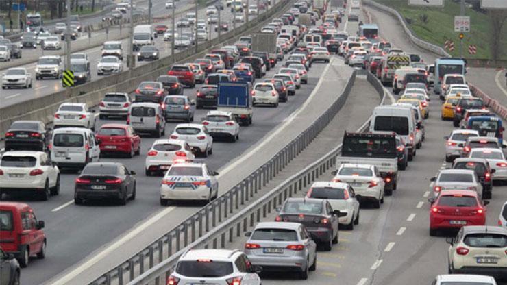 Ekim ayında 102 bin 403 adet taşıtın trafiğe kaydı yapıldı