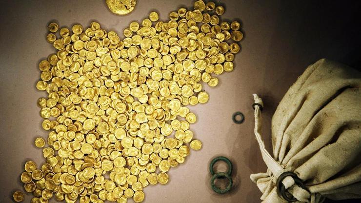 Almanyada müze soygunu: 9 dakikada 1,6 milyon euro değerinde altın çalındı