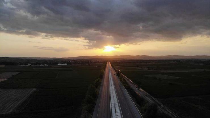 Dron ile çekildi: Hayran bırakan gün batımı