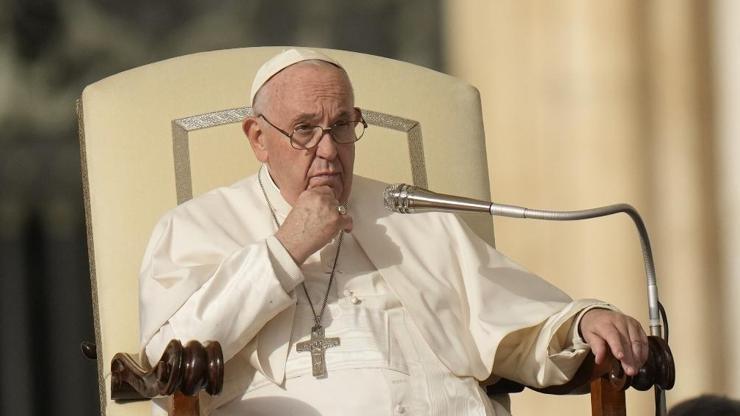 Papa Francisin telefon görüşmesinin gizlice kaydedildiği ortaya çıktı