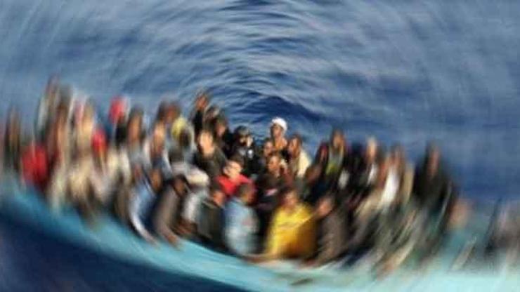 Yunan unsurları ölüme terk etti 12 göçmeni Sahil Güvenlik kurtardı