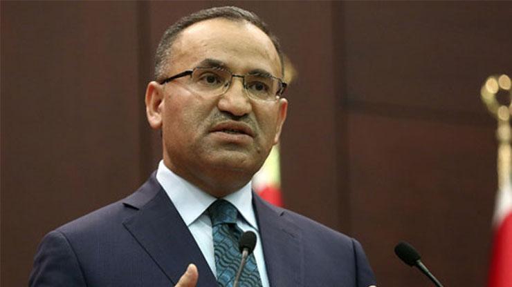 Adalet Bakanı Bekir Bozdağ: Başörtüsü teklifi imzaya açıldı