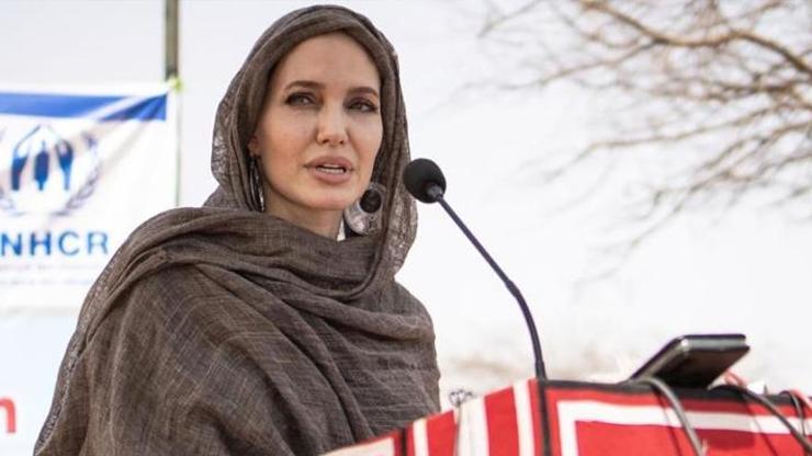 Angelina Jolie BM İyi Niyet Elçiliği görevini bırakıyor
