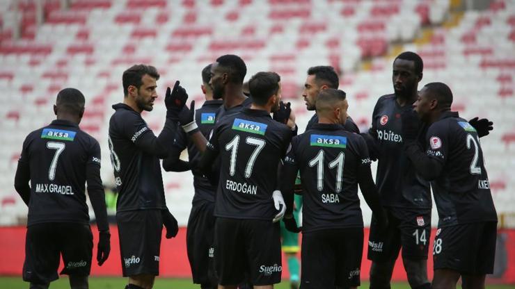Sivasspor kupada 5 golle turladı