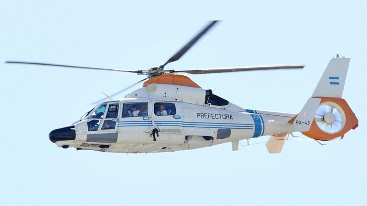 Arjantin Milli Takımının Buenos Airesteki karşılaması yarıda kesildi Helikopterle ayrıldılar