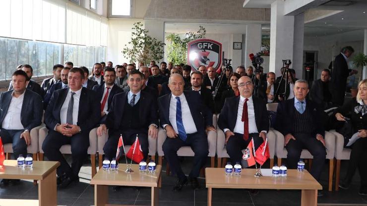 Gaziantep FK Başkanı Cevdet Akınal, kulübün toplam borcunu açıkladı