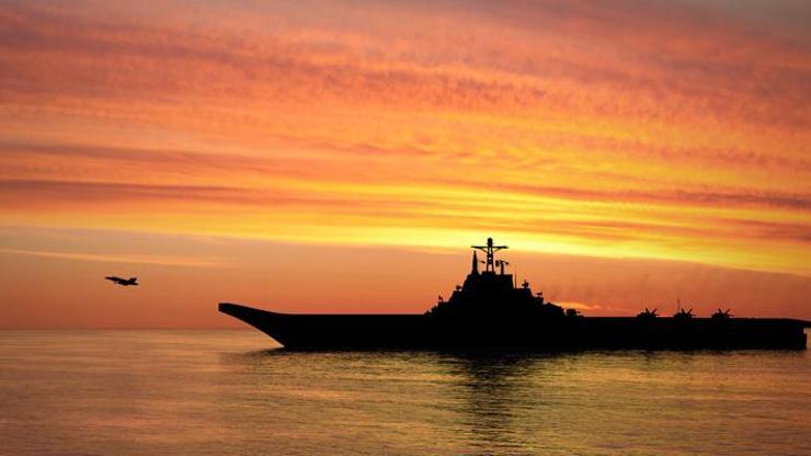 Rusyanın tek uçak gemisi Admiral Kuznetsovya yangın