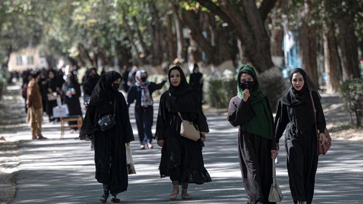 Taliban, kadınların sivil toplum kuruluşlarında çalışmasını yasakladı