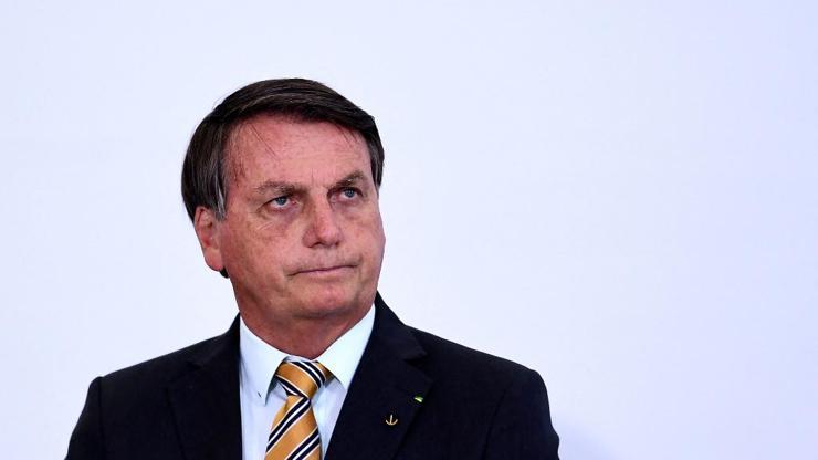 Brezilyada seçimi kaybeden Bolsonaro, görevi devretmeden ülkesinden ayrıldı