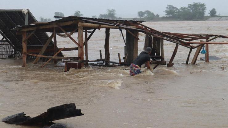 Filipinlerdeki sel felaketinde ölü sayısı 49a yükseldi