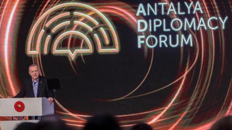 Antalyada, Diplomasi Forumu Vakfı kuruluyor