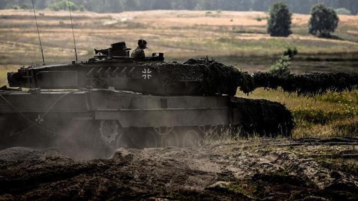 Fransanın ardından Alman vekillerden baskı: Ukraynaya yardımlar rekabete mi dönüşüyor