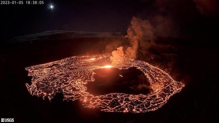 Hawaii’deki Kilauea Yanardağında patlama