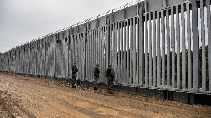 Yunanistan’dan sınıra 35 km’lik yeni duvar