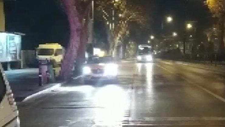 Fatih'te 3 yolcunun darp ettiği taksici öldü