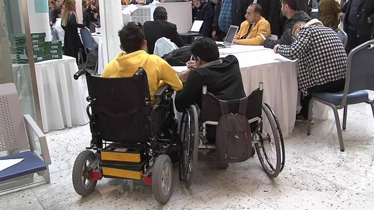 MHPden engelli öğrenciye burs teklifi