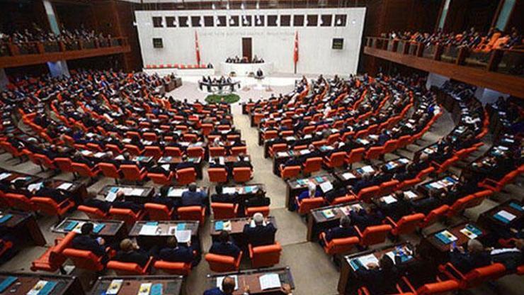 AK Parti’den sözleşmeliye kadro açıklaması: Ne zaman Meclise sunulacak