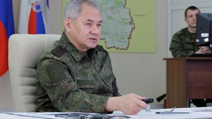 Şoygudan Ukraynadaki birlik komutanlarına ziyaret