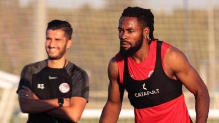 Antalyaspordan iki transfer, bir ayrılık