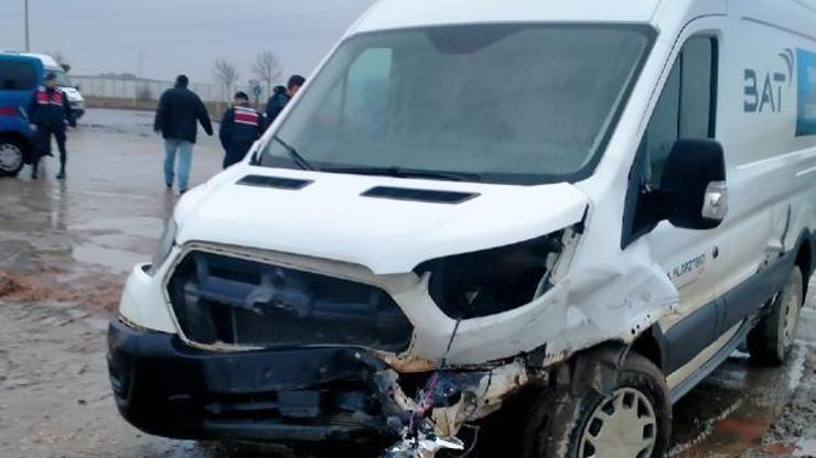 Edirne’de zincirleme trafik kazası: 2 yaralı