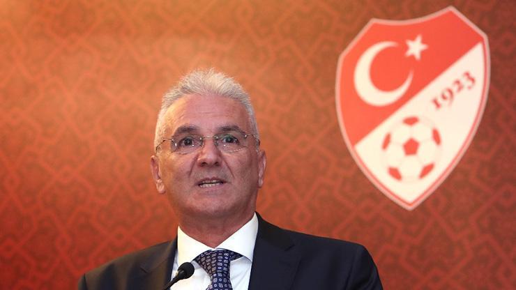 Son dakika... MHK Başkanı Sabri Çelik istifa etti