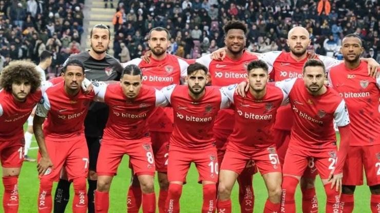 Hataysporlu futbolcular enkazdan çıkarıldı mı Taner Savut ve Cristian Atsu öldü mü