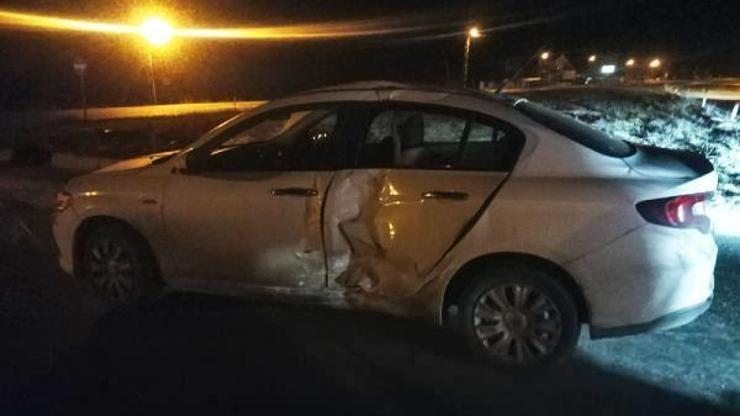 Edirne’de TIR’ın çaptığı otomobilin sürücüsü yaralandı