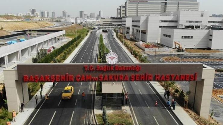 Başakşehir Çam ve Sakura Şehir Hastanesinde depremzedeler için afet polikliniği