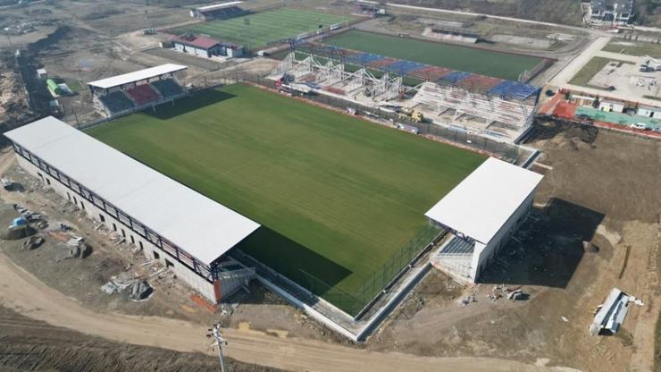 Düzcespor’un yedek stadında çalışmalar sürüyor