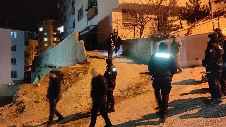 Ankarada deprem paniği: 34 daire boşaltıldı