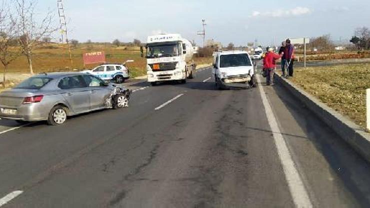 Malkarada trafik kazası: 2 yaralı