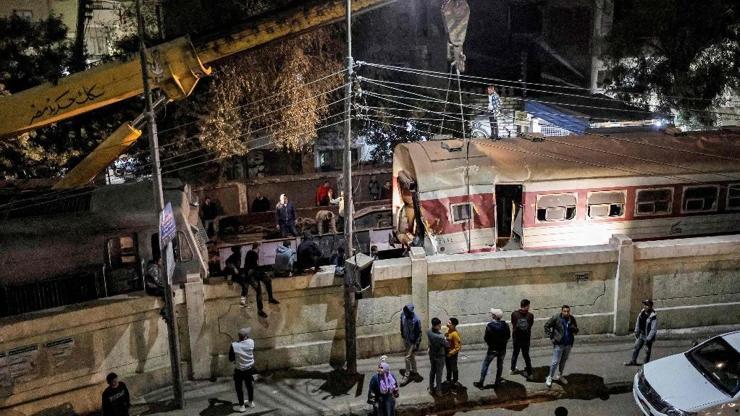 Mısırda tren kazası: 4 ölü