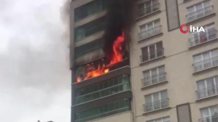 Ankarada 12 katlı apartmanda yangın: 14 kişi dumandan etkilendi