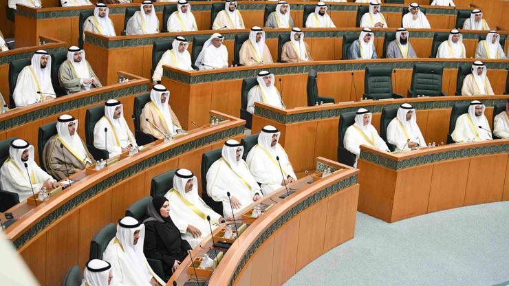 Kuveytte Anayasa Mahkemesi parlamento seçim sonuçlarını iptal etti