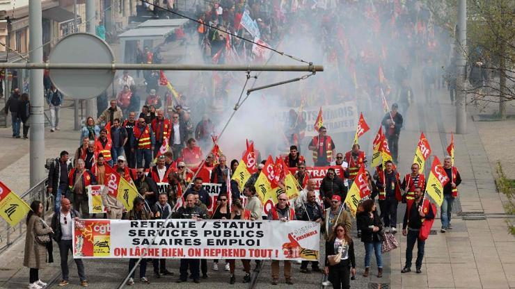 Fransada işçiler bugün genel greve gidiyor