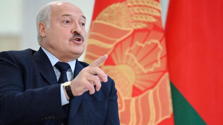 Lukaşenko: Belarusu işgal etmeye hazırlanıyorlar