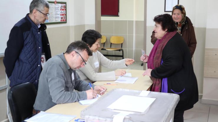 Bulgaristan seçimleri için Eskişehirde 3 sandıkta oy veriliyor
