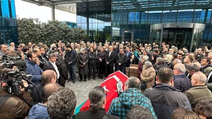 Gazeteci Şaban Arslan için Sabah Gazetesi önünde tören