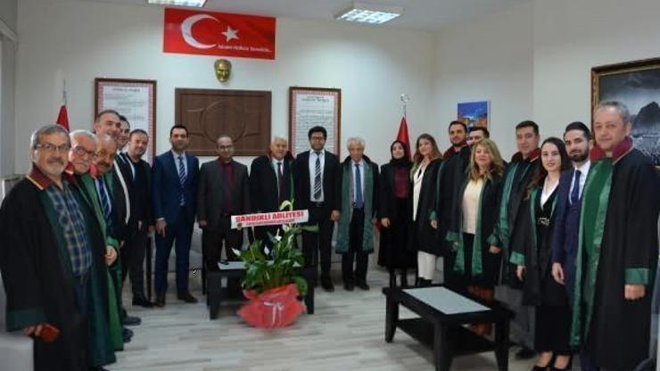 Sandıklıda Avukatlar Günü kutlandı