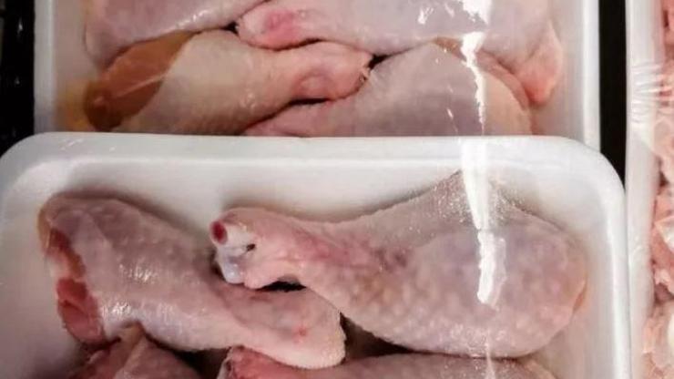 Tavuğun bu kısmına bakmadan sakın buzluğa atmayın