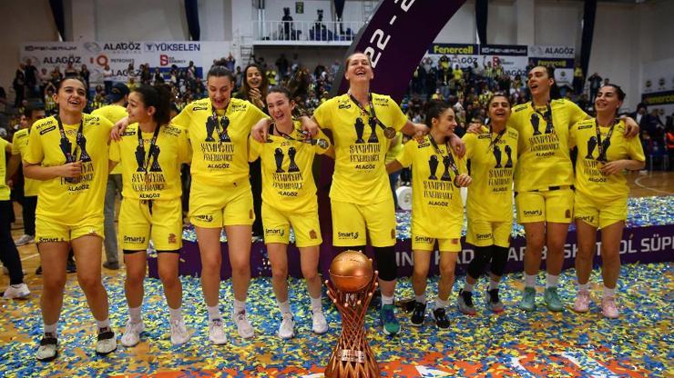 Fenerbahçe Kadınlar Basketbol Süper Liginde şampiyon oldu