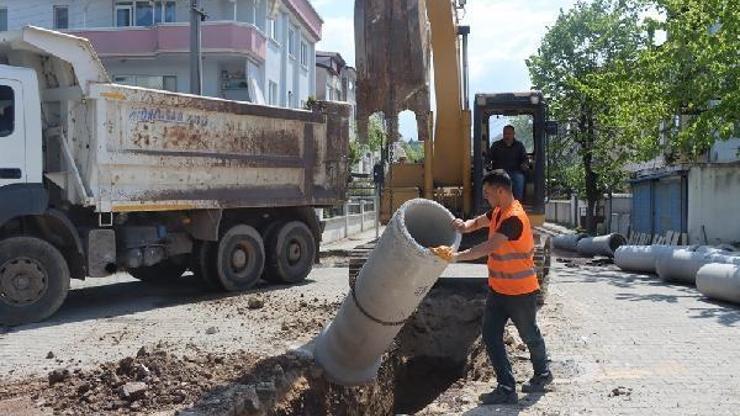 Yalova’da Aydoğan Caddesi’nin altyapısı değişiyor