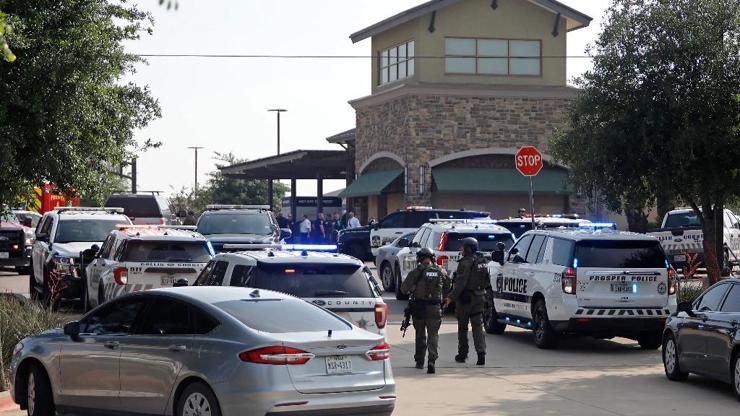 ABD’de alışveriş merkezine silahlı saldırı: 8 ölü, 7 yaralı