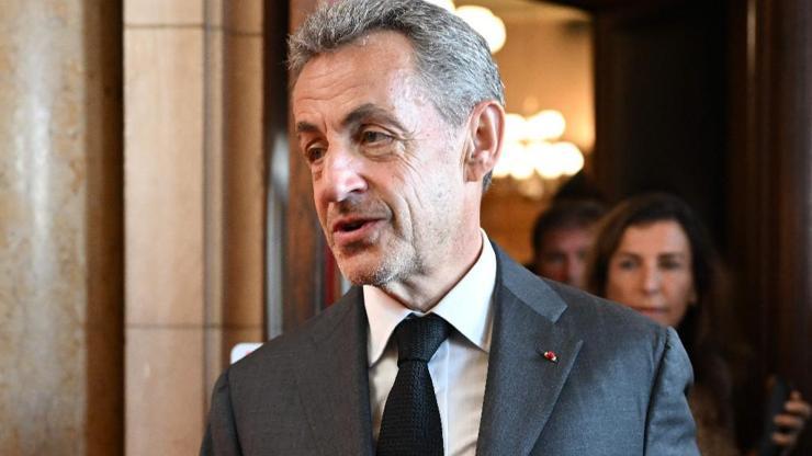 Fransa’da İstinaf Mahkemesi, Sarkozy’ye verilen hapis cezasını onadı: Elektronik kelepçe takılacak